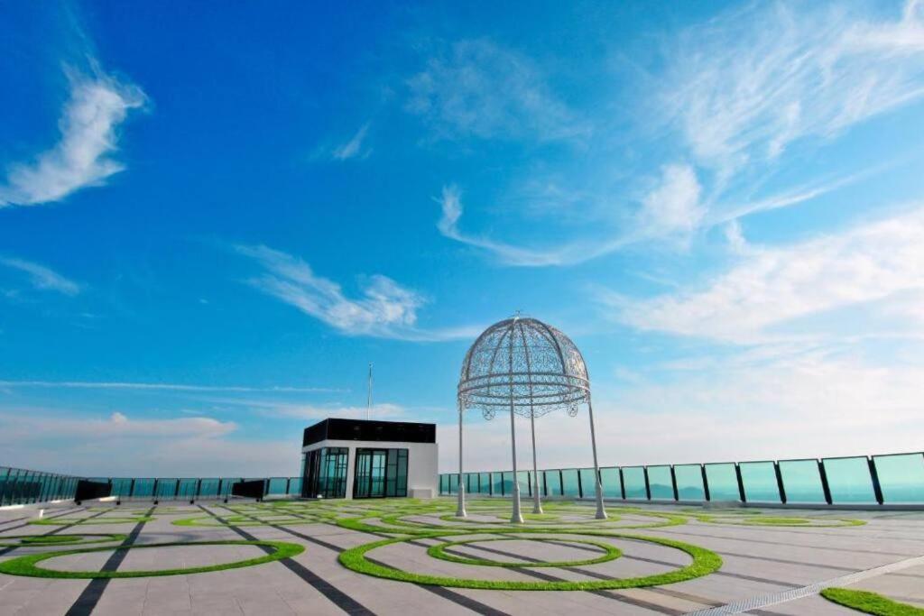 Shore Studio Rivercity View Malacca Eksteriør billede